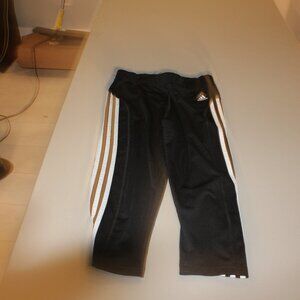 Black Adidas Athletic Capris Size XL